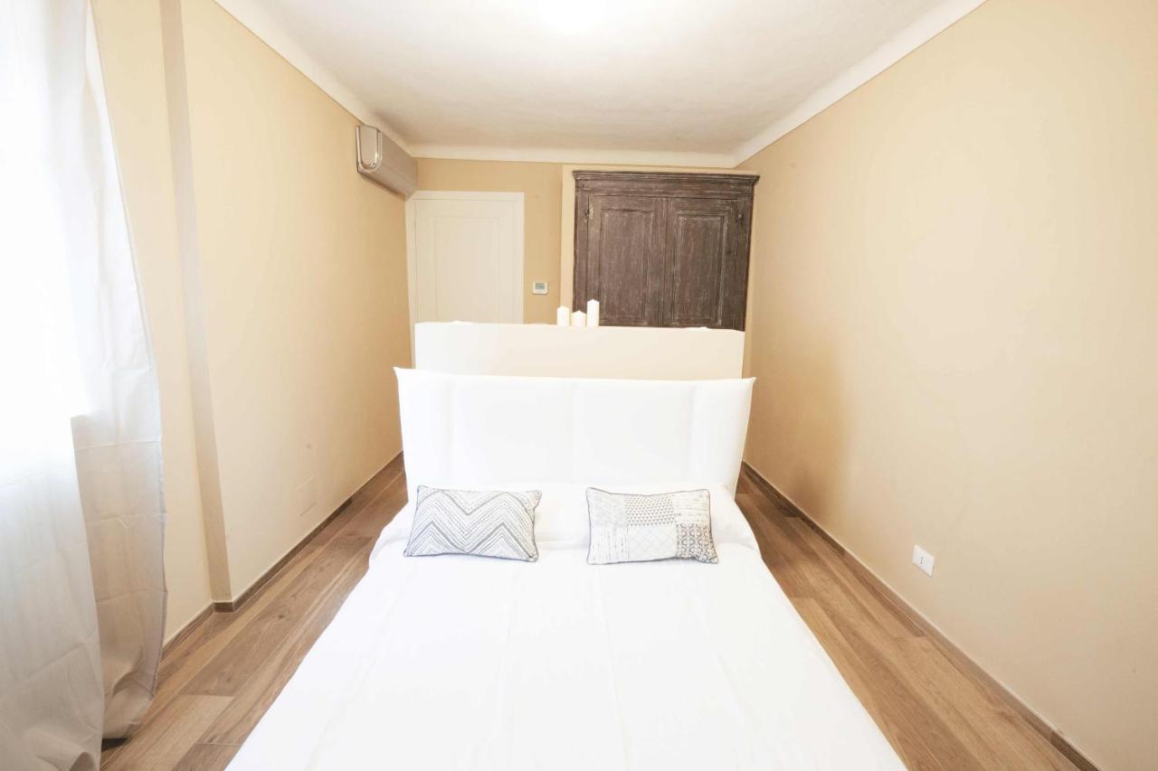 Dimora Della Rocca Bed & Breakfast Costigliole d'Asti Ngoại thất bức ảnh